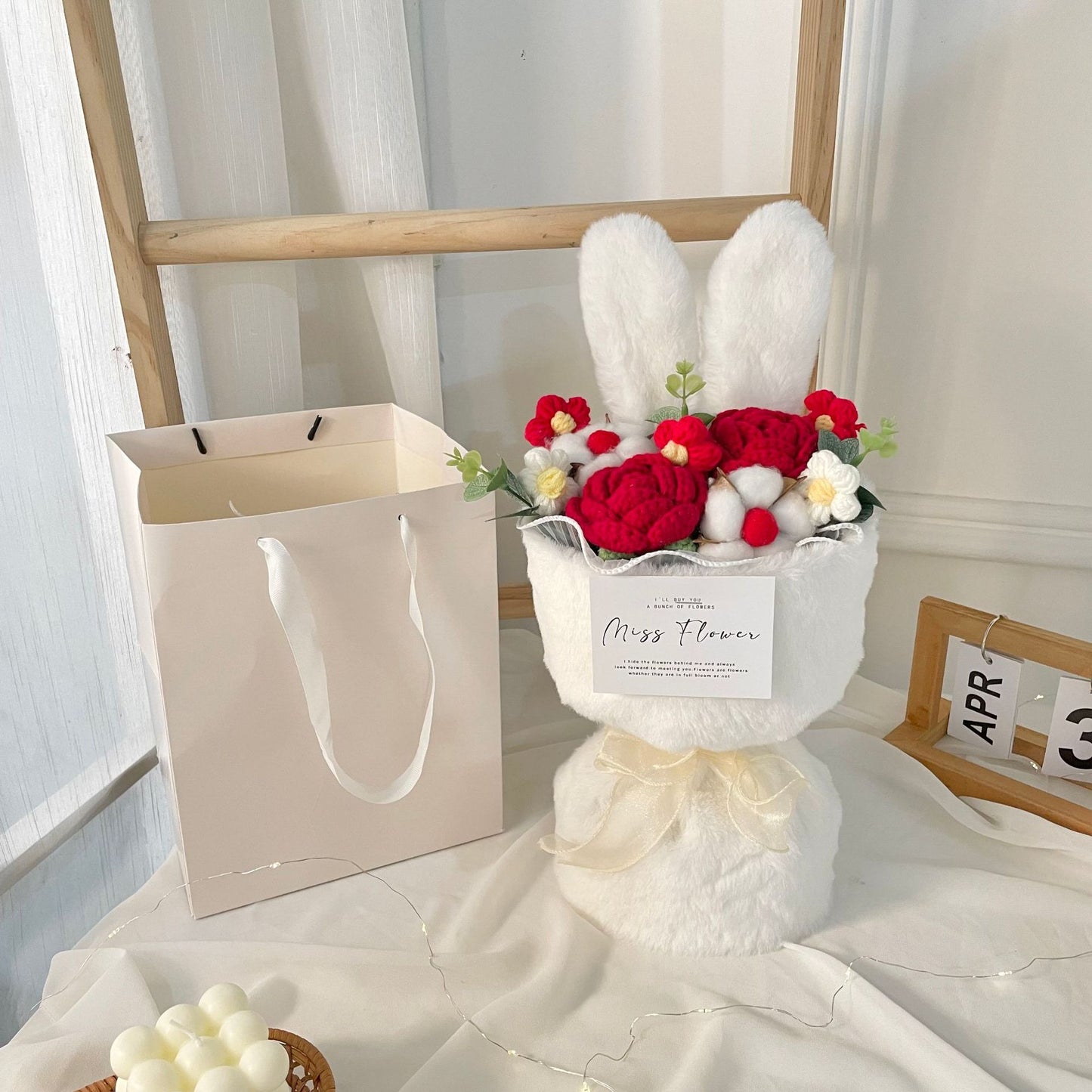 Creative Knitted Rabbit Ears Bouquet