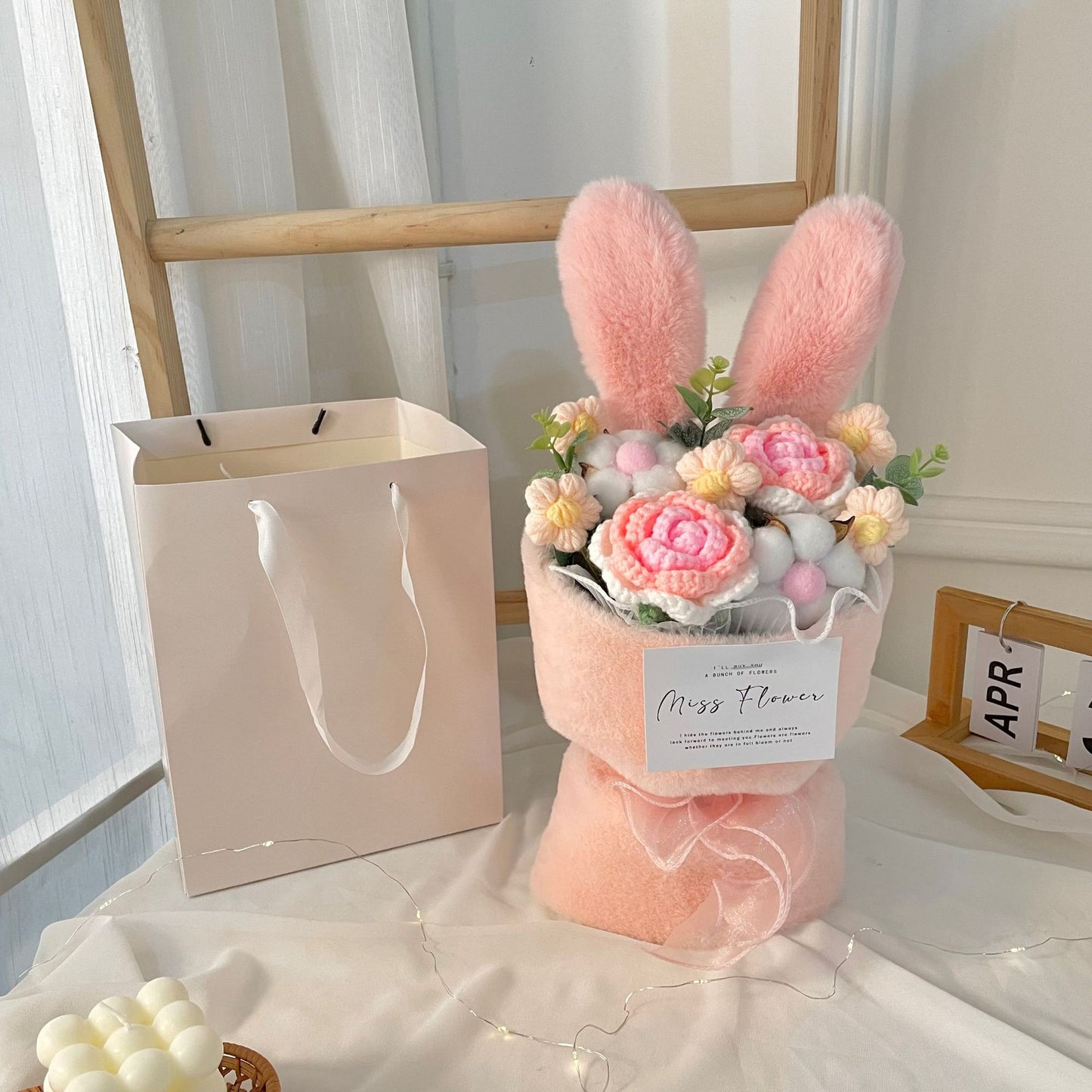 Creative Knitted Rabbit Ears Bouquet