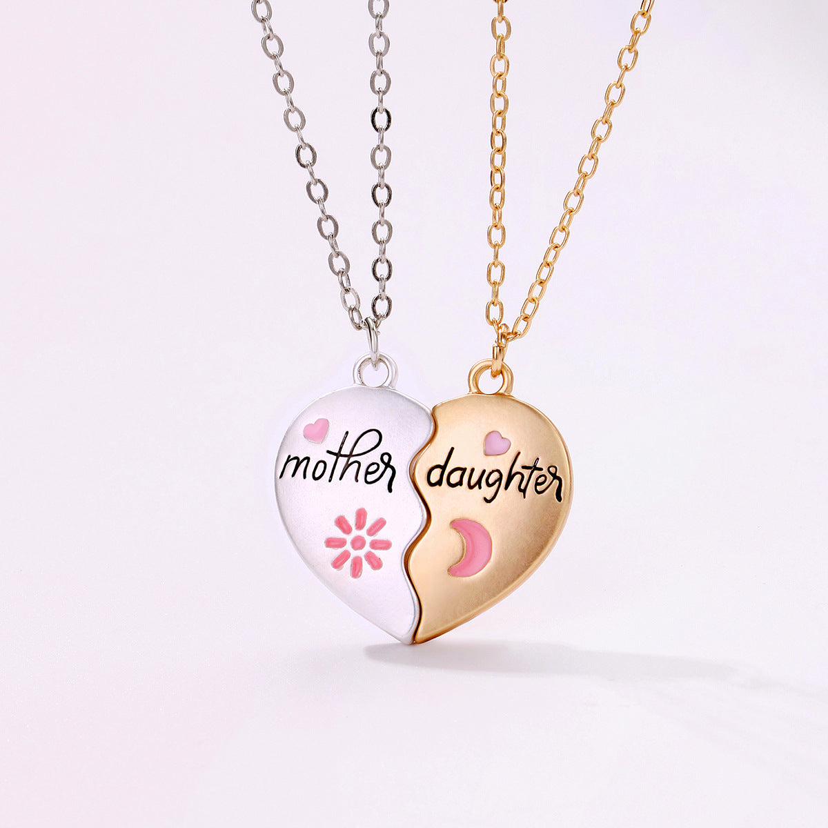 Mother-Daughter Matching Heart Magnetic Pendant Fashion Gifts for Mother's Day