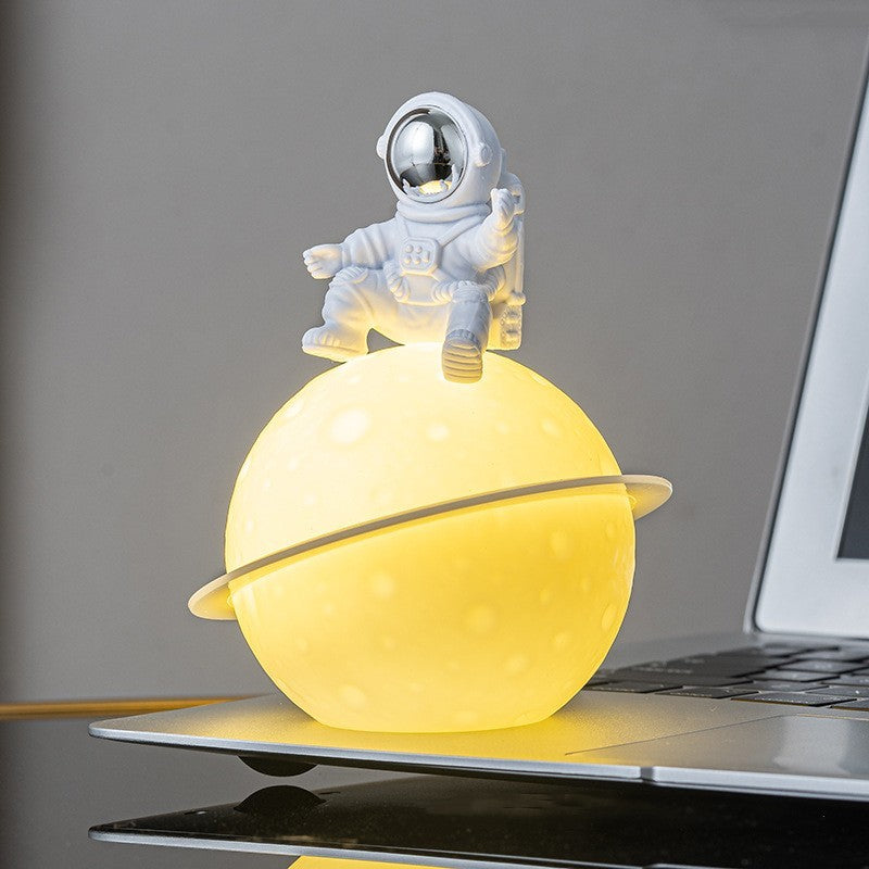 Astronaut Small Night Lamp Table Decoration Atmosphere Ornaments Home Décor